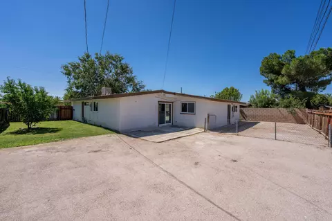 2011 Oldfield St W, Lancaster, CA 93536 photo 38