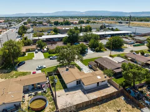 2011 Oldfield St W, Lancaster, CA 93536 photo 50