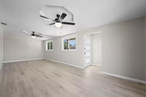 2011 Oldfield St W, Lancaster, CA 93536 photo 4