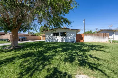2011 Oldfield St W, Lancaster, CA 93536 photo 44