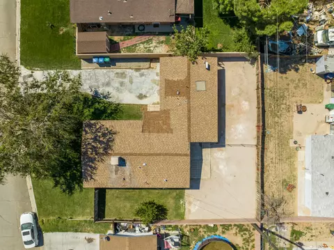 2011 Oldfield St W, Lancaster, CA 93536 photo 49