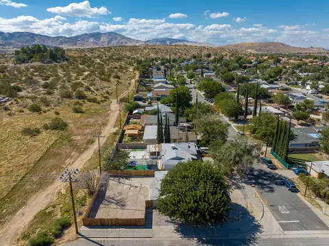 37369 5th St E, Palmdale, CA 93550 photo 40