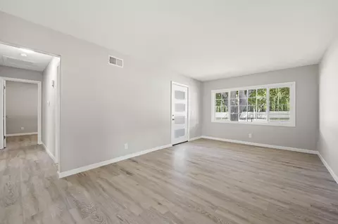 37369 5th St E, Palmdale, CA 93550 photo 8