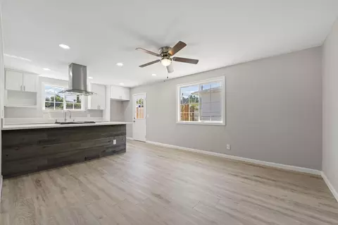 37369 5th St E, Palmdale, CA 93550 photo 9