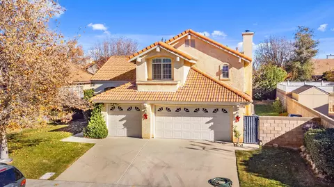 44030 17th St E, Lancaster, CA 93535