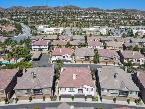 28372 Casselman Ln #381, Santa Clarita, CA 91350
