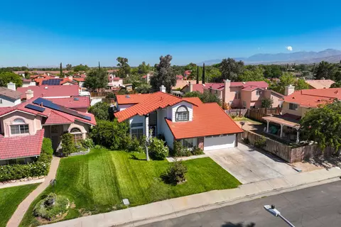 38028 26th St E, Palmdale, CA 93550 photo 5