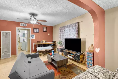 43528 6th St E, Lancaster, CA 93535 photo 9