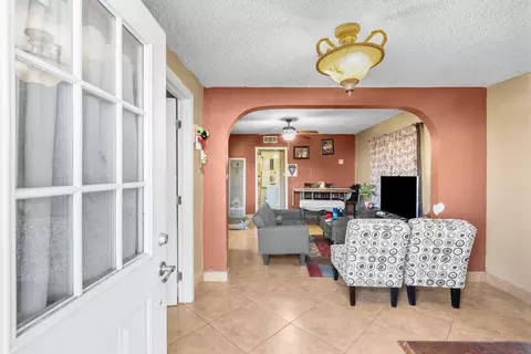 43528 6th St E, Lancaster, CA 93535 photo 8