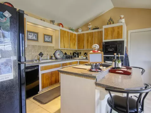 23760 El Rancho Dr, Tehachapi, CA 93561 photo 16