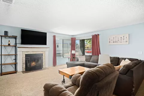 39334 E 169th St, Palmdale, CA 93591 photo 6