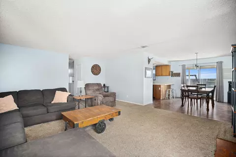 39334 E 169th St, Palmdale, CA 93591 photo 9