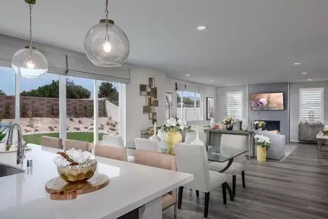 38026 Periwinkle Pl, Palmdale, CA 93550 photo 2