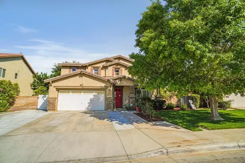 43652 Rialto Dr, Lancaster, CA 93535