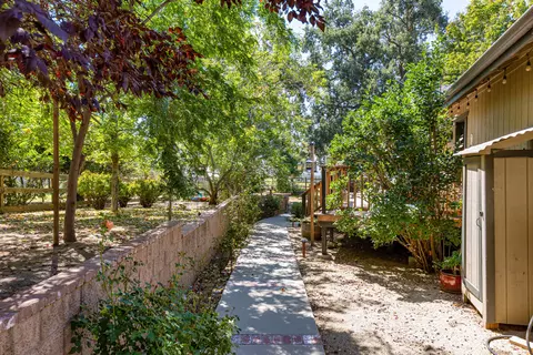 26901 Bear Valley Rd, Tehachapi, CA 93561 photo 14