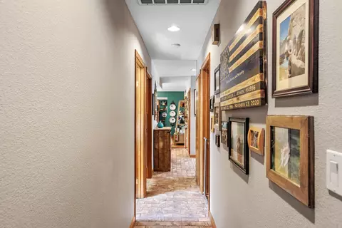 26901 Bear Valley Rd, Tehachapi, CA 93561 photo 33