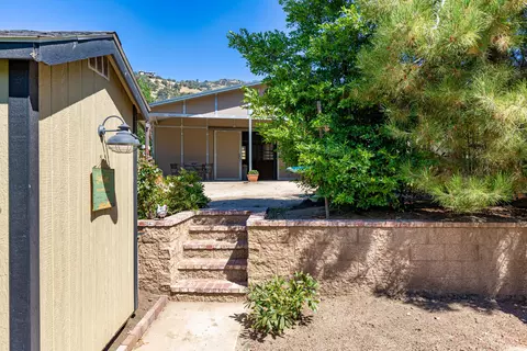 26901 Bear Valley Rd, Tehachapi, CA 93561 photo 47