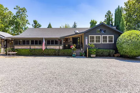 26901 Bear Valley Rd, Tehachapi, CA 93561