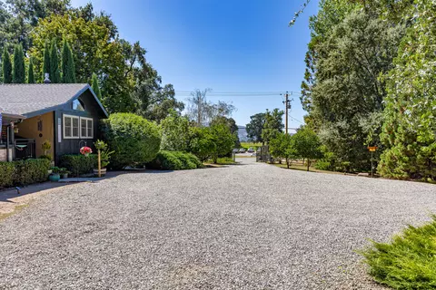 26901 Bear Valley Rd, Tehachapi, CA 93561 photo 15