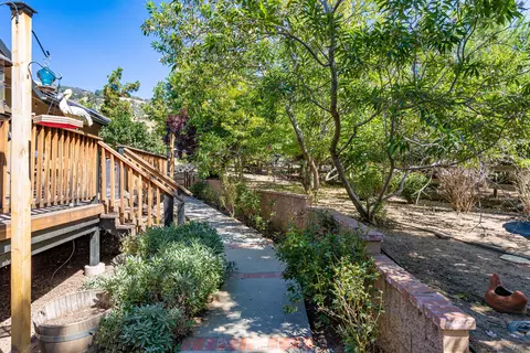 26901 Bear Valley Rd, Tehachapi, CA 93561 photo 13