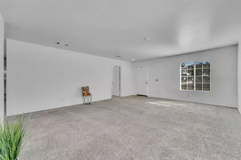 43337 33rd St E, Lancaster, CA 93535 photo 6