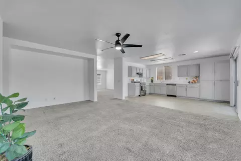 43337 33rd St E, Lancaster, CA 93535 photo 15