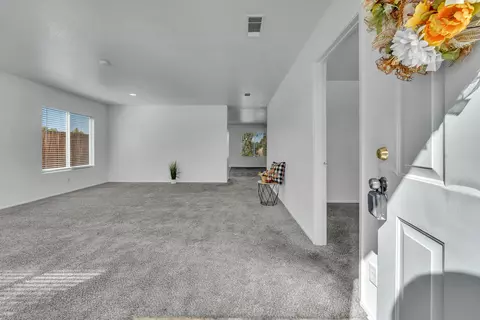 43337 33rd St E, Lancaster, CA 93535 photo 4