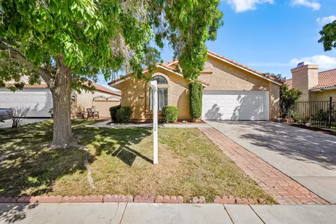 3549 Ave R 10 E, Palmdale, CA 93550