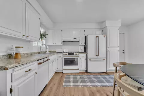 614 Anita Dr, Tehachapi, CA 93561 photo 9