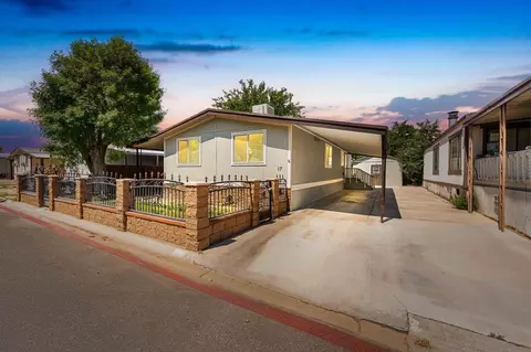 2330 Ave J 8 E #SPC 17, Lancaster, CA 93535