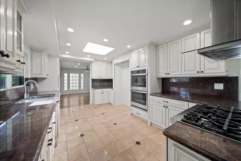 206 Lido Pl Pl, Fullerton, CA 92831 photo 8
