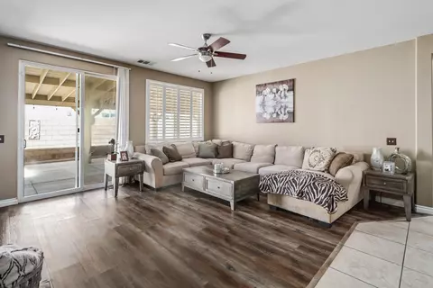 43833 Elena Ct, Lancaster, CA 93536 photo 14