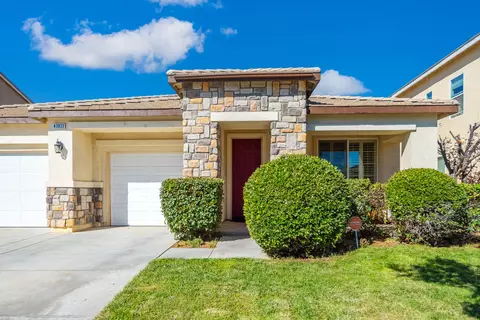 43833 Elena Ct, Lancaster, CA 93536 photo 3