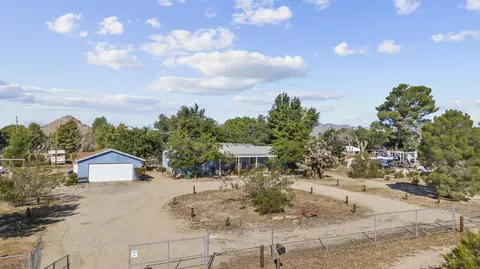 5301 60th St W, Rosamond, CA 93560