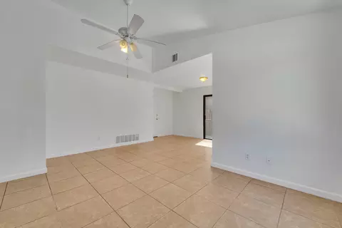 38657 28th St E, Palmdale, CA 93550 photo 20