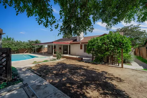 38657 28th St E, Palmdale, CA 93550 photo 41