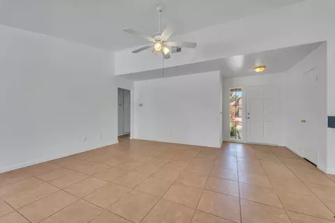 38657 28th St E, Palmdale, CA 93550 photo 12