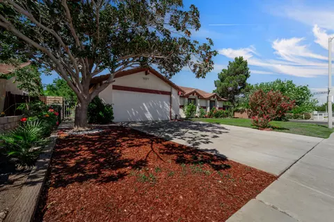 38657 28th St E, Palmdale, CA 93550 photo 7