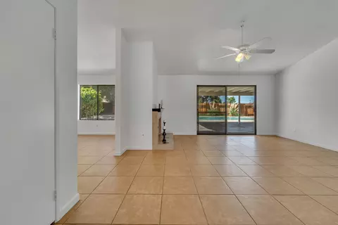 38657 28th St E, Palmdale, CA 93550 photo 8