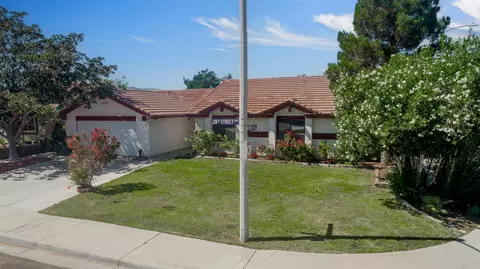 38657 28th St E, Palmdale, CA 93550 photo 4