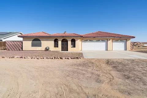 9121 Grove Ave, California City, CA 93505