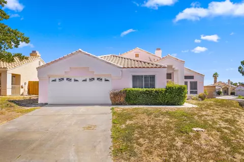 3424 Dakota St, Rosamond, CA 93560