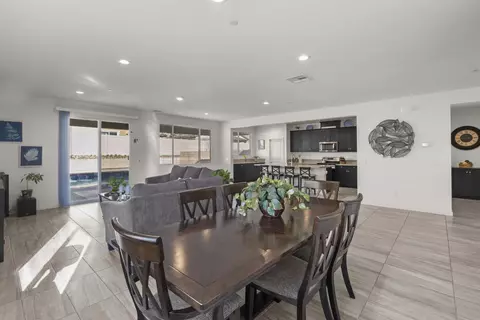 45039 44th St W, Lancaster, CA 93536 photo 11
