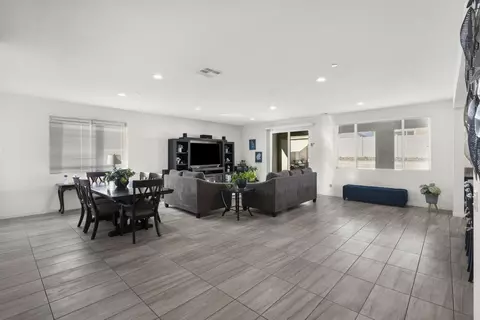 45039 44th St W, Lancaster, CA 93536 photo 12