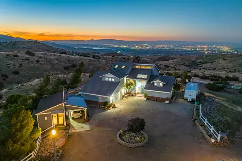 2194 Carson Mesa Rd E, Palmdale, CA 93550
