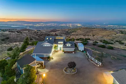 2194 Carson Mesa Rd E, Palmdale, CA 93550 photo 2