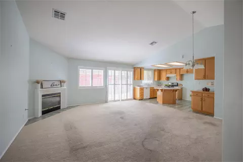 40147 Cantara Dr, Palmdale, CA 93550 photo 3
