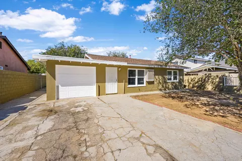 38559 E 4th St, Palmdale, CA 93550 photo 2