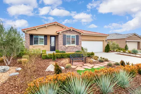 1758 Holguin St E, Lancaster, CA 93535