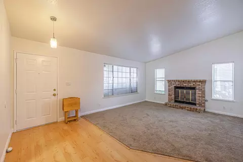 42856 Fenner Ave, Lancaster, CA 93536 photo 5